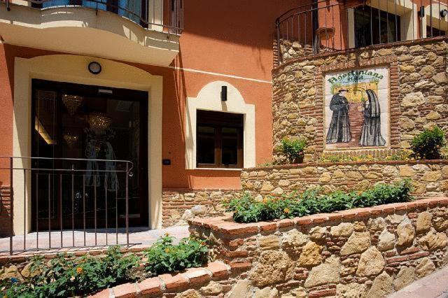 Agostiniana Hotel Santa Teresa Di Riva Luaran gambar